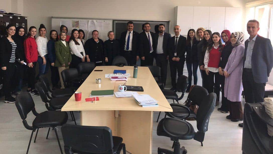 Şehit Hasan Durmuşoğlu İlkokulu ve Mengen Ortaokulu Ziyaret Edildi