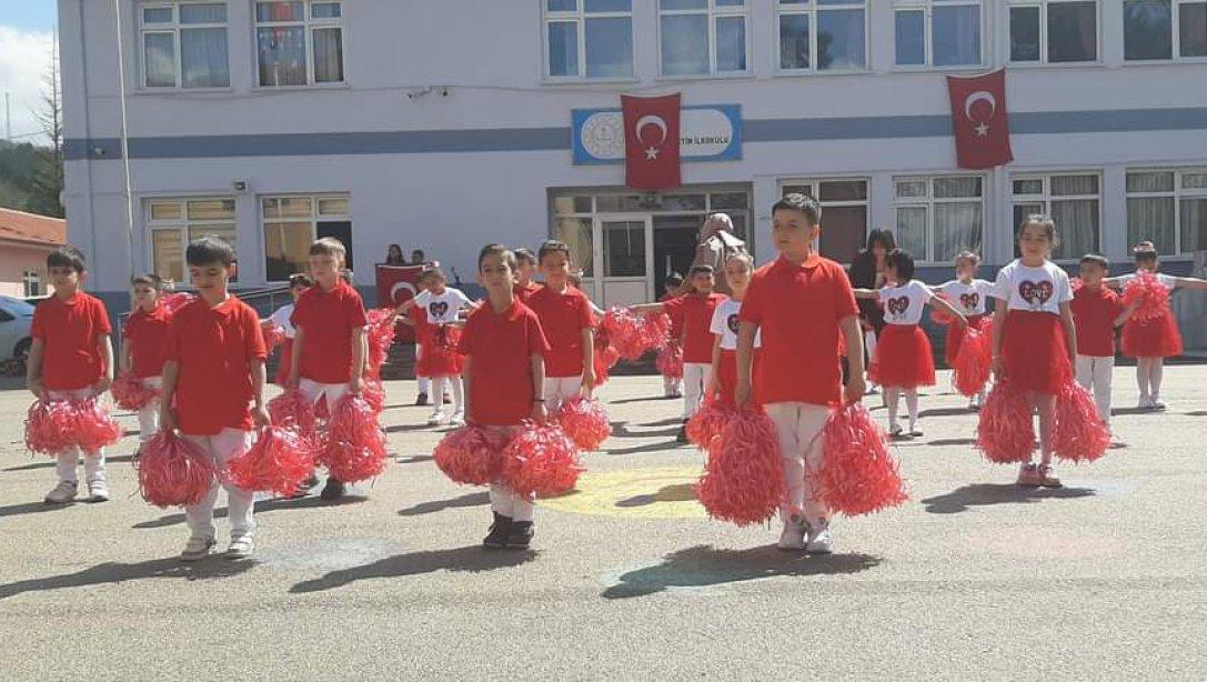 Gökçesu Şehit Aydın Çetin İlkokulu'nun Düzenlediği 23 Nisan Ulusal Egemenlik ve Çocuk Bayramı Etkinlikleri Coşkuyla Kutlandı